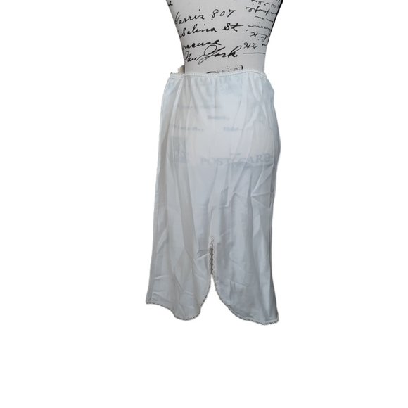 Warner's Slip Vintage 80s Perfect Measure Long Silky Lace Beaded Medium USA Made - Picture 4 of 9